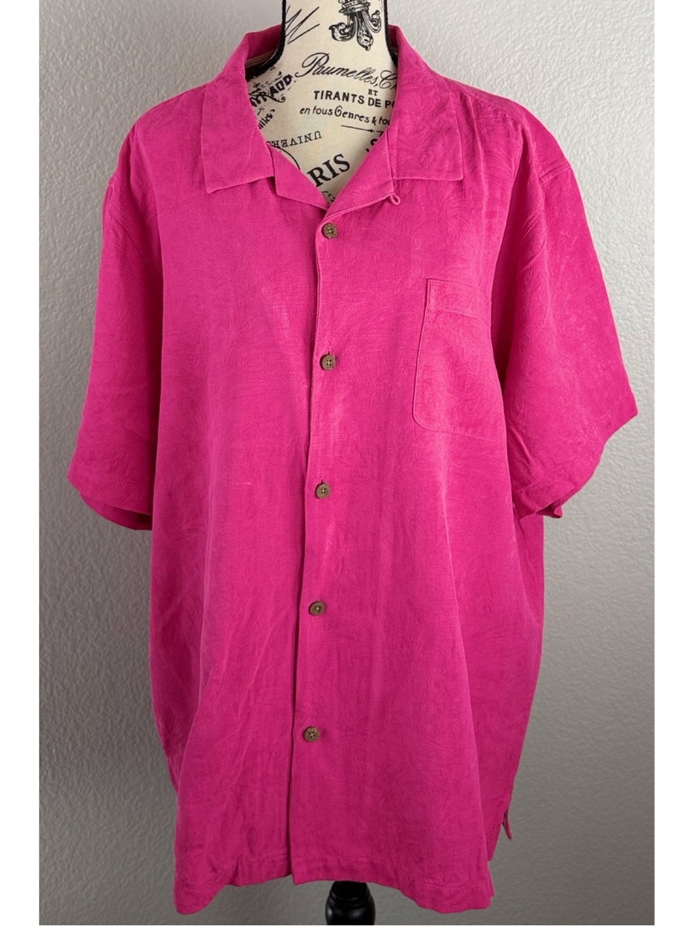 Tommy Bahama Men's 100%  Silk Short Sleeve  Button-Up Shirt Pink, size XXL
